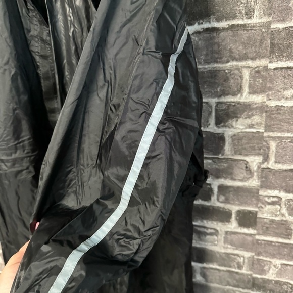 NWT Tuscano Urbano long jacket black waterproof - Picture 10 of 16